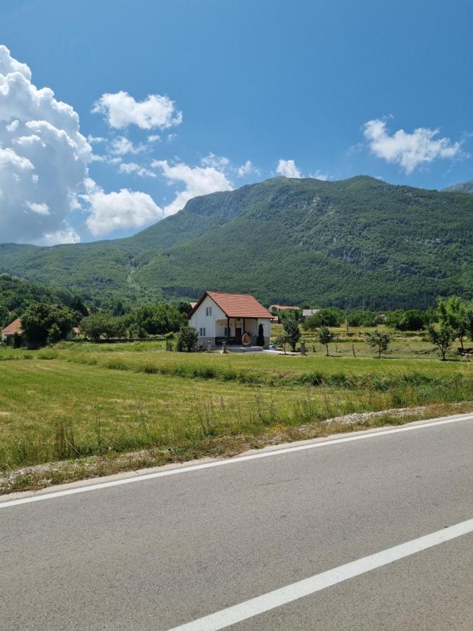 Porto Villa Cetinje Luaran gambar