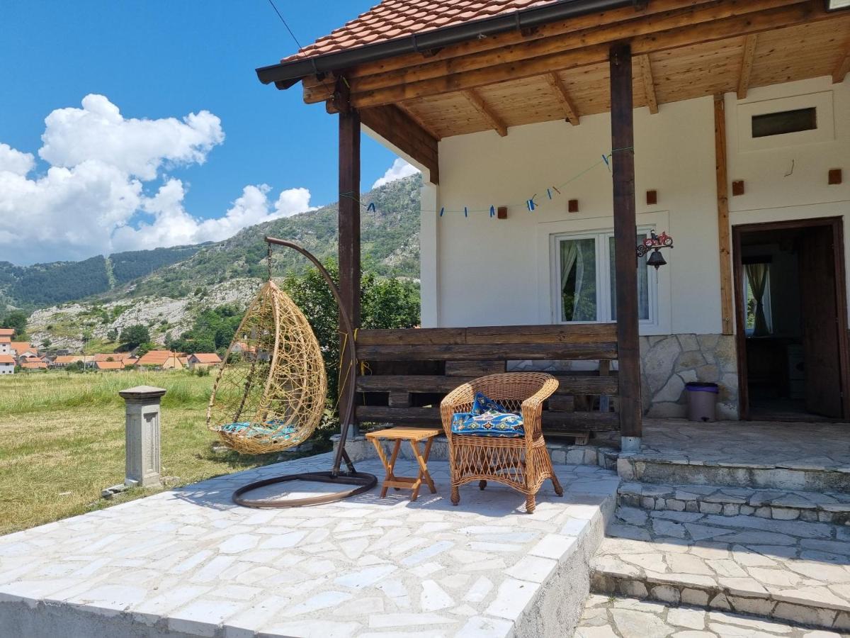 Porto Villa Cetinje Luaran gambar