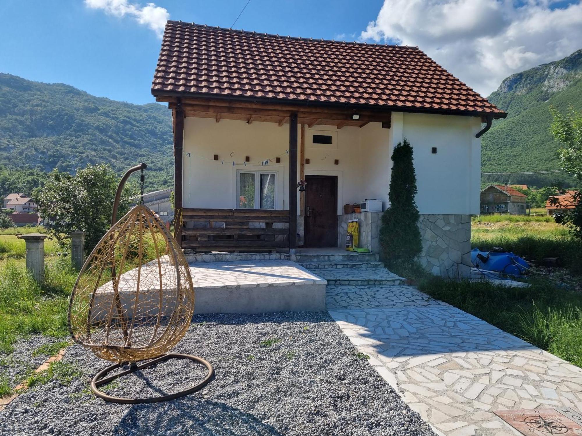 Porto Villa Cetinje Luaran gambar